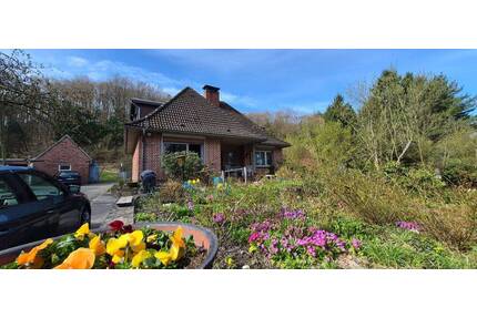 Fußläufig zur Elbe auf idyllischem Grundstück mit eigener Waldfläche - Neu Darchau Glienitz