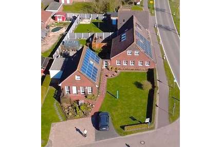 Haus zum Kaufen in Wittmund 379.000,00 € 260 m²