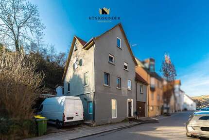 Haus zum Kaufen in Hessigheim 300.000,00 € 140 m²