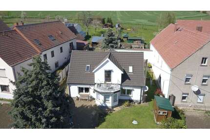 Haus zum Kaufen in Liebschützberg-Clanzschwitz 229.000,00 € 121 m²