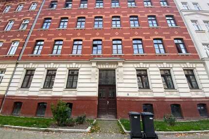 Wohnung zum Kaufen in Leipzig 85.000,00 € 44.51 m²