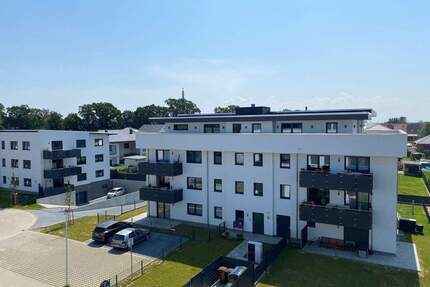 2 Raum Wohnung mit Wohnküche im Erdgeschoss mit Terrasse Aufzug und PKW-Stellplatz - Stralsund Andershof