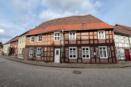 Fachwerkhaus in Werben (Elbe), Zweifamilien-Haus in der Altstadt - Seehausen (Altmark)