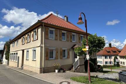 Haus zum Kaufen in Böttingen 310.000,00 € 230 m²