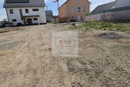 Grundstück zu verkaufen in Naumburg Grochlitz 150.000,00 € 842 m² - Naumburg / Grochlitz