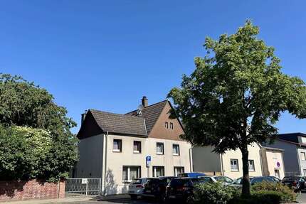 Haus zum Kaufen in Schöneck (Büdesheim) 245.000,00 € 138 m²