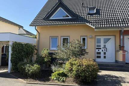 Komfortables Effizienzhaus mit Garten & Carport - zur Miete - Bad Köstritz