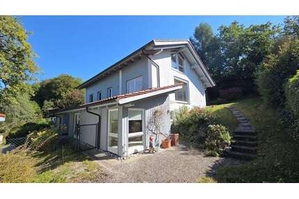 Haus zum Kaufen in Grabenstätt 1.299.000,00 € 280 m²