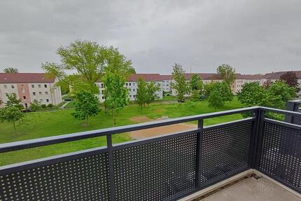 Moderne Zweiraumwohnung- Erstbezug nach Sanierung! - 3. OG rechts - Merseburg