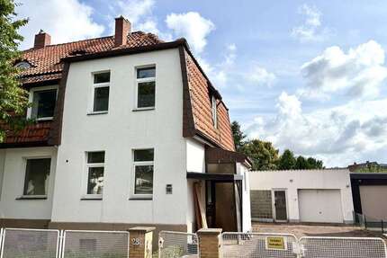 Haus zum Kaufen in Hameln 220.000,00 € 142 m²