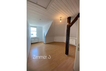 Gemütliche Mädchen WG - 370,00&nbsp;EUR Kaltmiete, ca.&nbsp; 145,00&nbsp;m&sup2; in Osnabrück (PLZ: 49088) Dodesheide
