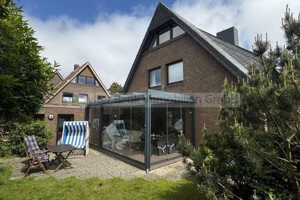 Ihr neues Zuhause - Großes EFH mit Einliegerwohnung und Garage im Süden von Westerland - Sylt