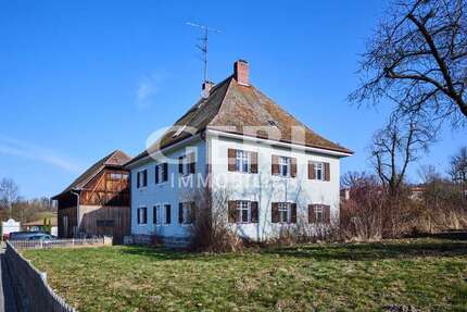 Haus zum Kaufen in Haarbach 499.000,00 € 275.24 m²