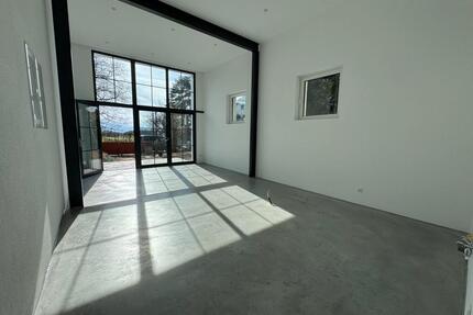 Helle 2-Zi-Loftwhg. im Atelierstil mit großer Terrasse & Garten - Traunstein