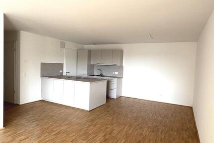 Platz für Kind und Kegel - 1.892,00&nbsp;EUR Kaltmiete, ca.&nbsp; 105,07&nbsp;m&sup2; in Leonberg (PLZ: 71229)