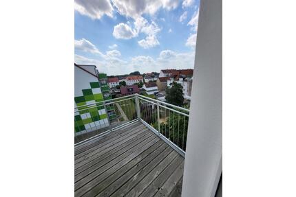 Geräumige 5-Zimmer-Wohnung mit Balkon in Delitzsch