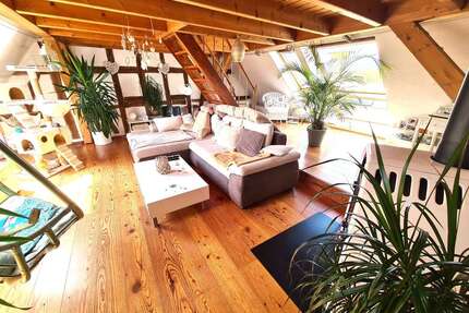 Haus zum Kaufen in Straubenhardt 325.000,00 € 120 m²