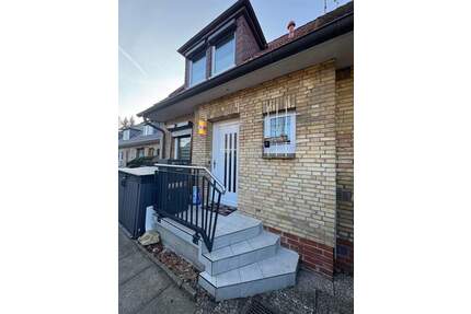Ideal für Zwei - Modernes Reihenmittelhaus mit Garten in Osdorf - Hamburg