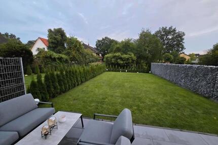 Bergisch- Gladbach (Hand )-KölnDelbrück Direkt vor den Toren Kölns: Haus in Bestlage - Bergisch Gladbach Gronau