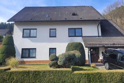 Einfamilienhaus mit Einliegerwohnung und Garten -- Provisionsfrei - Schwarzatal