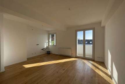 Wohnung zum Kaufen in Düsseldorf 295.000,00 € 52.92 m²