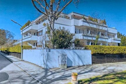 Vermiete 2 helle möblierte Zimmer mit Balkons - München Giesing