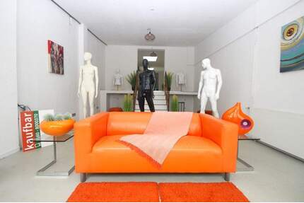 Moderne Gewerbeeinheit mit großer Fensterfront im Zentrum von Euskirchen