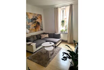 Renovierte, möblierte 2-Zimmer-Wohnung in charmantem Altbau - Würzburg Dürrbachau