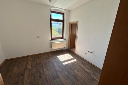 schöne helle 2-Zimmerwohnung in 09224 Chemnitz OT Grüna - Hohenstein-Ernstthal