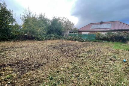 Baugrundstück - 135,00&nbsp;EUR Kaltmiete, ca.&nbsp; 0,00&nbsp;m&sup2; in Stade (PLZ: 21682)