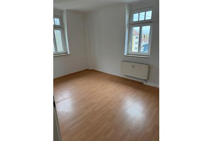 2 Zimmer Wohnung 3. OG - 290,00&nbsp;EUR Kaltmiete, ca.&nbsp; 55,00&nbsp;m&sup2; in Burgstädt (PLZ: 09217)