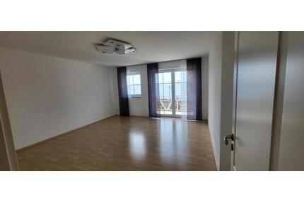 Schöne 2-Zimmer-Wohnung mit Balkon, Küche & Garage in Gaimersheim