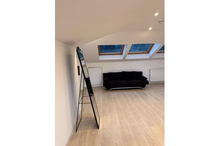 1,5 Zimmerwohnung zu Vermieten - 1.000,00&nbsp;EUR Kaltmiete, ca.&nbsp; 50,00&nbsp;m&sup2; in Waiblingen (PLZ: 71336) Bittenfeld