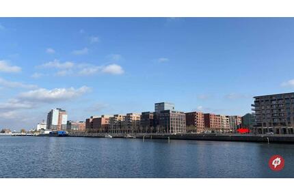 Neubau-Erstbezug: Charmante Gewerbefläche an der Kieler Hörn