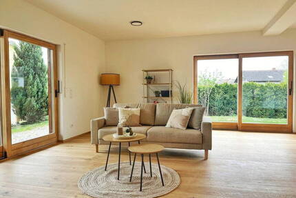 Kernsanierte 4-Zi.-Wohnung mit Terrasse - energieeffizient & provisionsfrei - Essenbach Unterahrain