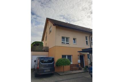 Charmante Doppelhaushälfte mit Terrasse und Garten in Großaspach