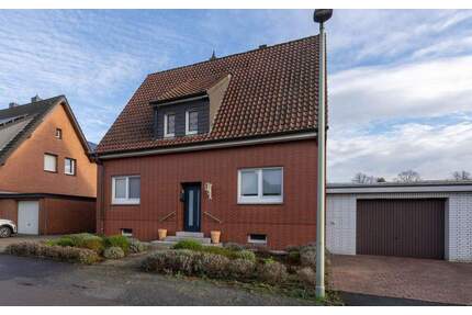 Zuhause ankommen und wohlfühlen: Einfamilienhaus mit Einliegerwohnung und großem Garten in Selm