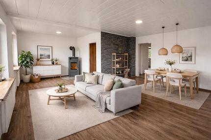 Helle 2-Zimmerwohnung mit Balkon, Schwedenofen & Blick ins Grüne - Poppenhausen