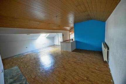 Dachgeschosswohnung in Holsthum zu vermieten - Echternacherbrück