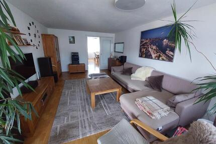Schöne 4,5 Zimmer Wohnung mit Südterrasse in Winterbach