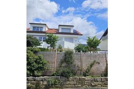 Haus zum Mieten in Kirchheim 2.500,00 € 185 m²