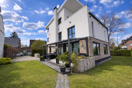 Haus zum Kaufen in Hamburg 1.998.000,00 € 281 m²