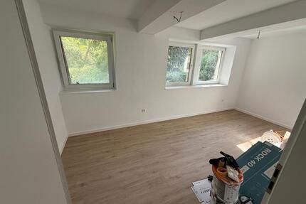 Sanierte Erdgeschosswohnung mit Gartenmitbenutzung in Leidersbach