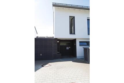 Doppelhaushälfte - 690.000,00&nbsp;EUR Kaufpreis, ca.&nbsp; 148,00&nbsp;m&sup2; in Schwabmünchen (PLZ: 86830)