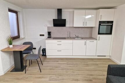 Vollständig möbilierte Pendlerwohnung ab 1.4 - Neckarsulm