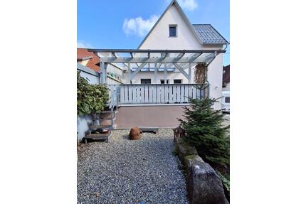 Gepflegtes Einfamilienhaus, sehr viel Charme & Garage (2x Haus) - Filderstadt