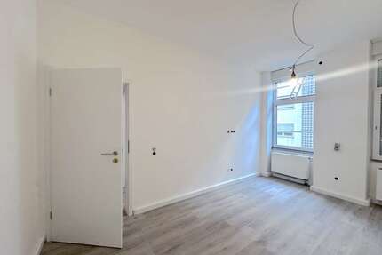 Wohnung zum Mieten in Mannheim 450,00 € 18 m²