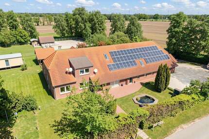 Haus zum Kaufen in Bockhorn 1.699.000,00 € 650 m²