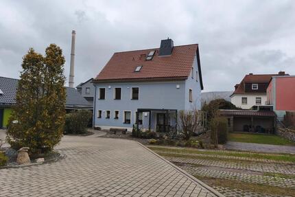 Wohnung 2KB 76 m² im 1.OG Jena Alt-Winzerla m. Garage zur Miete