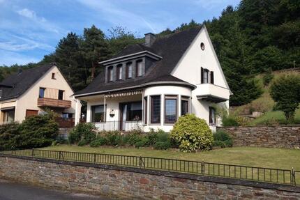 Freistehendes Einfamilienhaus mit großem Grundstück - Cochem